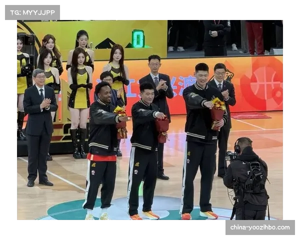 胡金秋肩部受伤接受核磁检查,广厦卫冕之路突遭核心伤情打击